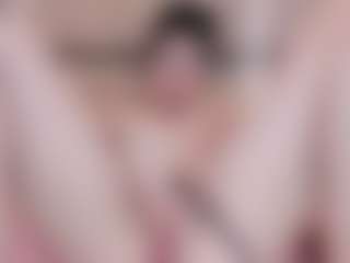 Live cam show with Chloe-Cortez - Brown Eyes on Soda Cam