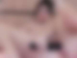 Live cam show with Chloe-Cortez - Blackcock on Latina Girls