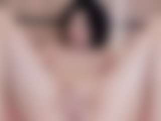 Chloe-Cortez's Live Sex Cam Show