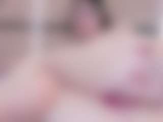 Live cam show with Chloe-Cortez - Ass Bouncing on Camsoda