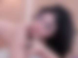 Live cam show with Chloe-Cortez - Squirt Latina on CamwithHer | colombia