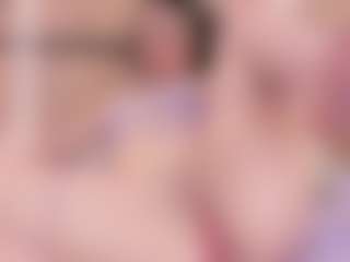 Live cam show with Chloe-Cortez - Amateur on CamwithHer