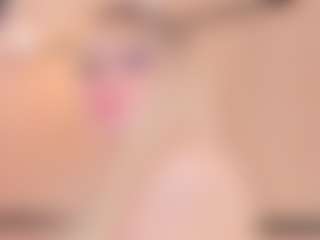 Live cam show with Chloe-Cortez - Small Tits on Camsoda