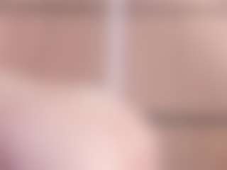 Live cam show with Chloe-Cortez - Petite on Camsoda