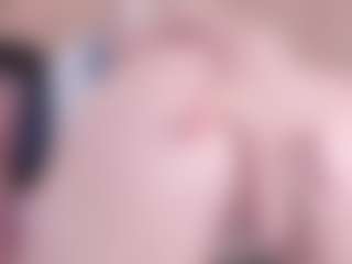 Chloe-Cortez's Live Sex Cam Show