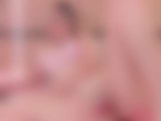 Live cam show with Chloe-Cortez - Dildo on madthumbs