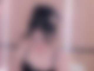 Live cam show with Chloe-Cortez - Sexy on Gym Cam Girls