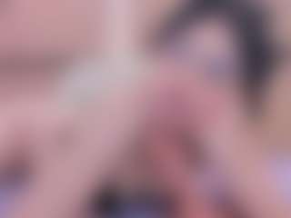 Show de cam en vivo con Chloe-Cortez - Petite en Camsoda