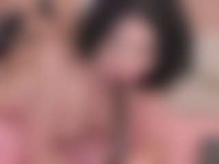 Live cam show with Chloe-Cortez - Petite Toys on liverealitysex.com