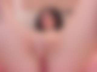 Live cam show with Chloe-Cortez - Ass Bouncing on Dare Cams