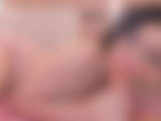Live cam show with Chloe-Cortez - Amateur Lovense on CamwithHer