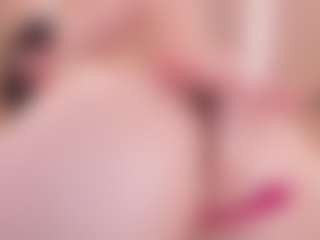 Live cam show with Chloe-Cortez - Fingers on Streamer API