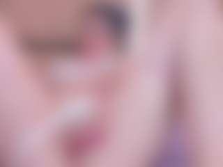 Live cam show with Chloe-Cortez - Amateur on camwithhim.com