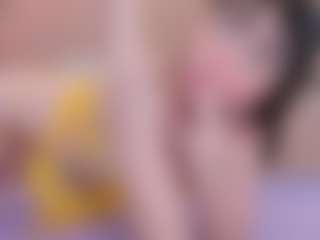Live cam show with Chloe-Cortez - Skinny on CamClone