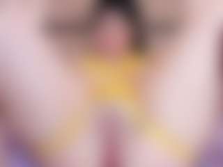 Live cam show with Chloe-Cortez - Dildo Or Vibrator on Camsoda