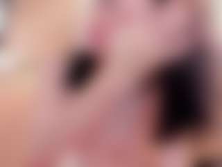 Chloe-Cortez's Live Sex Cam Show