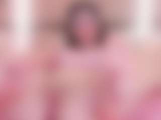 Live cam show with Chloe-Cortez - Twerk on Dare Cams