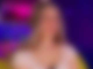 Live cam show with FlashSummer25 - Thin on Latina Girls