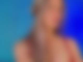FlashSummer25's Live Sex Cam Show