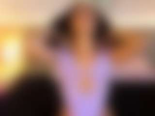 Live cam show with Lana Kalyx - Ass Bouncing on camgirlchat.live