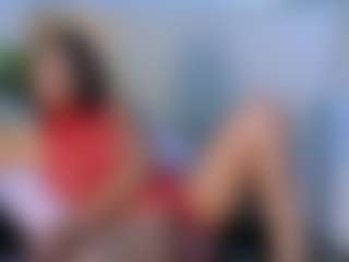 Live cam show with Lana Kalyx - Squirt on Camsoda