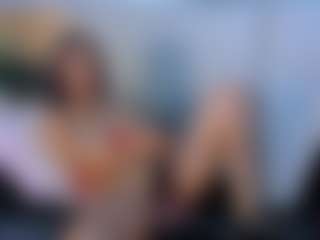 Live cam show with Lana Kalyx - Shaved Pussy on fapnchat