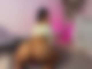 Live cam show with Naty Arias - Athletic on https://playwithruby.com