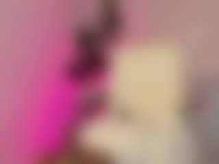Live cam show with Naty Arias - Teen (18+) on UwU Esports