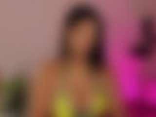 Live cam show with Naty Arias - Strip Teen (18+) on Livezox