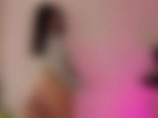 Live cam show with Naty Arias - Athletic Blowjob on ObeyMaria