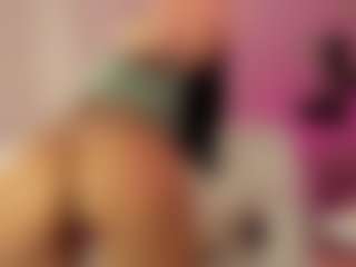 Naty Arias's Live Sex Cam Show