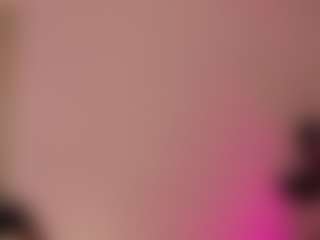 Live cam show with Naty Arias - Athletic Dildo on CamClone