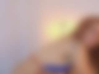 Live cam show with RavenBliss - Shower on live18s.com