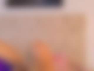 Live cam show with RavenBliss - Brown Eyes on AdultVida.com