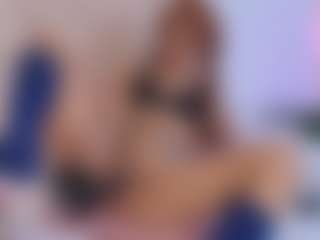 Live cam show with RavenBliss - Toys on TeamSkeetLive