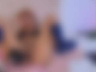 Live cam show with RavenBliss - Fetish on Milf Play