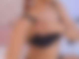 Live cam show with RavenBliss - Petite on Pornisteam.com | colombia