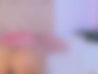 Live cam show with RavenBliss - Amateur on milfzrlive.com