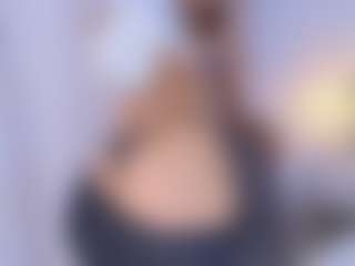 Live cam show with RavenBliss - White on Pornisteam.com | colombia