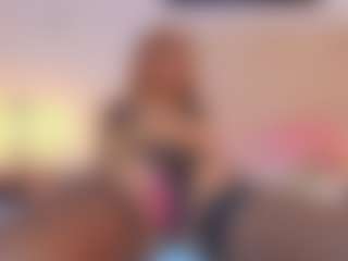 RavenBliss's Live Sex Cam Show