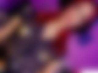 Live cam show with Snow-Kiim - Tease on Lustler