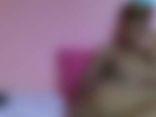 Live cam show with T-babbyy - Striptease on Fling VIP Chat
