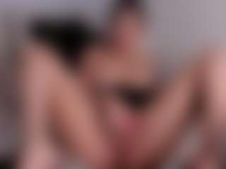 viky-petitee's Live Sex Cam Show