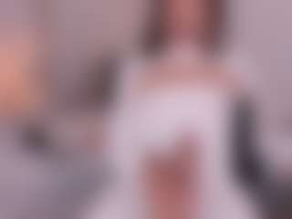 Live cam show with adhara_walton - Average on Camsoda