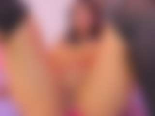 EmilyWalker4's Live Sex Cam Show
