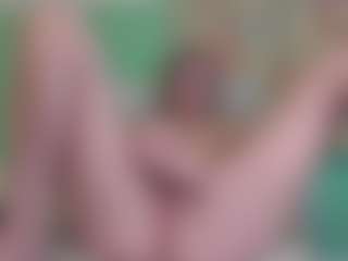 TheRosieCheeks's Live Sex Cam Show