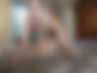 TheRosieCheeks's Live Sex Cam Show
