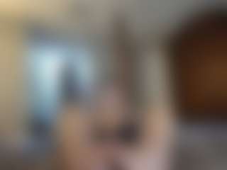 TheRosieCheeks's Live Sex Cam Show