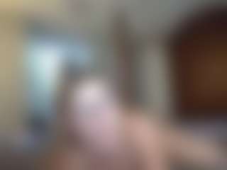 TheRosieCheeks's Live Sex Cam Show