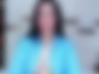 Live cam show with CandyHoney - Thick on Milfs Live